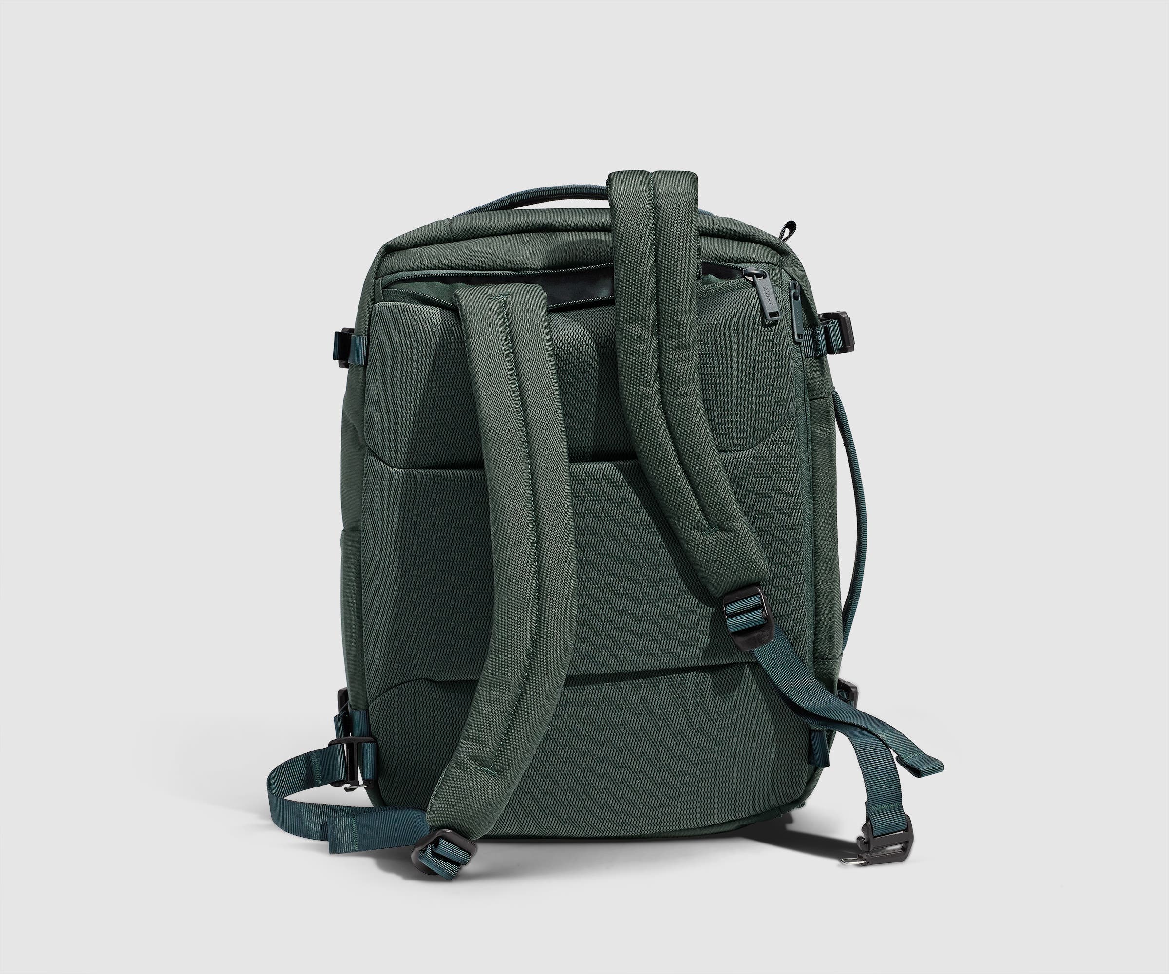 Active Convertible Backpack 25L in Forest Green - Image 7