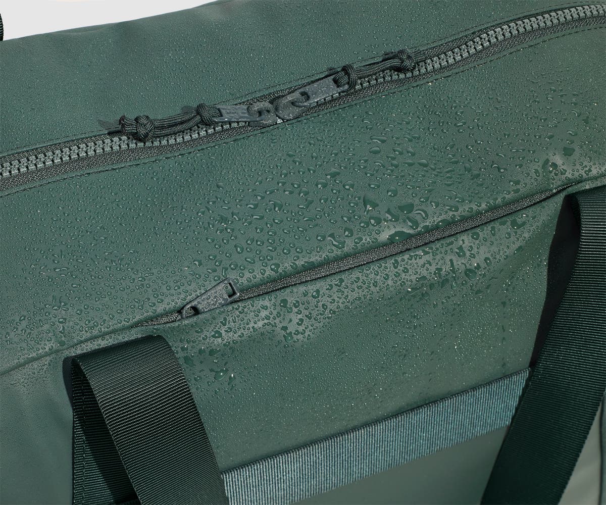 Active Duffle 40L in Forest Green - Image 6