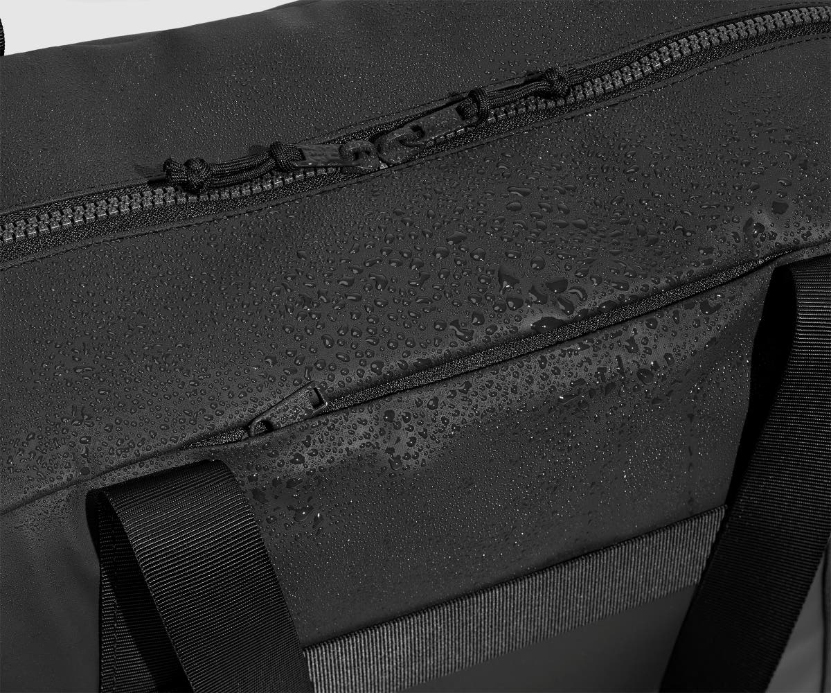 Active Duffle 40L in Jet Black - Image 7