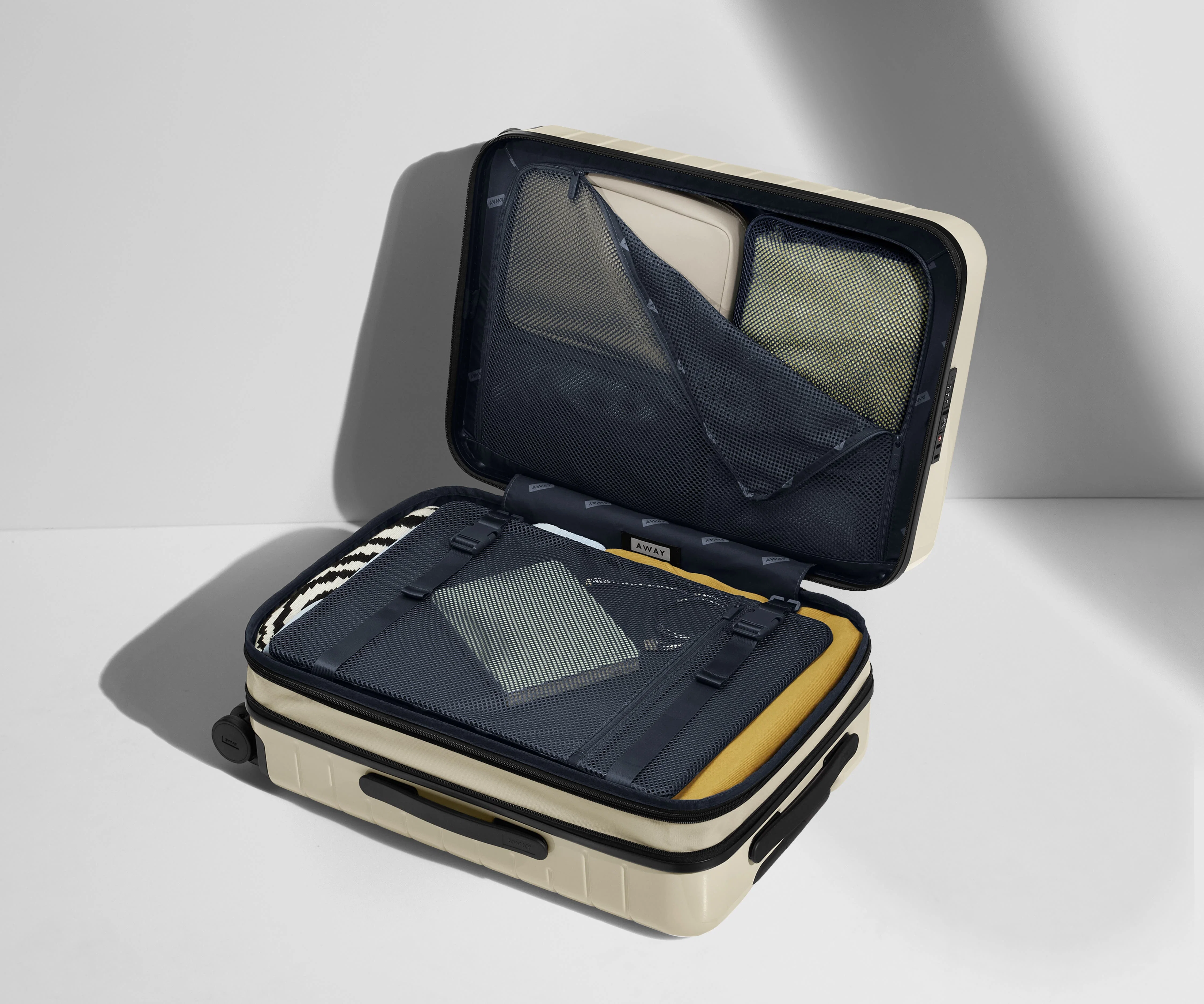 The Bigger Carry-On Flex in Salt White (Gloss) - Image 6