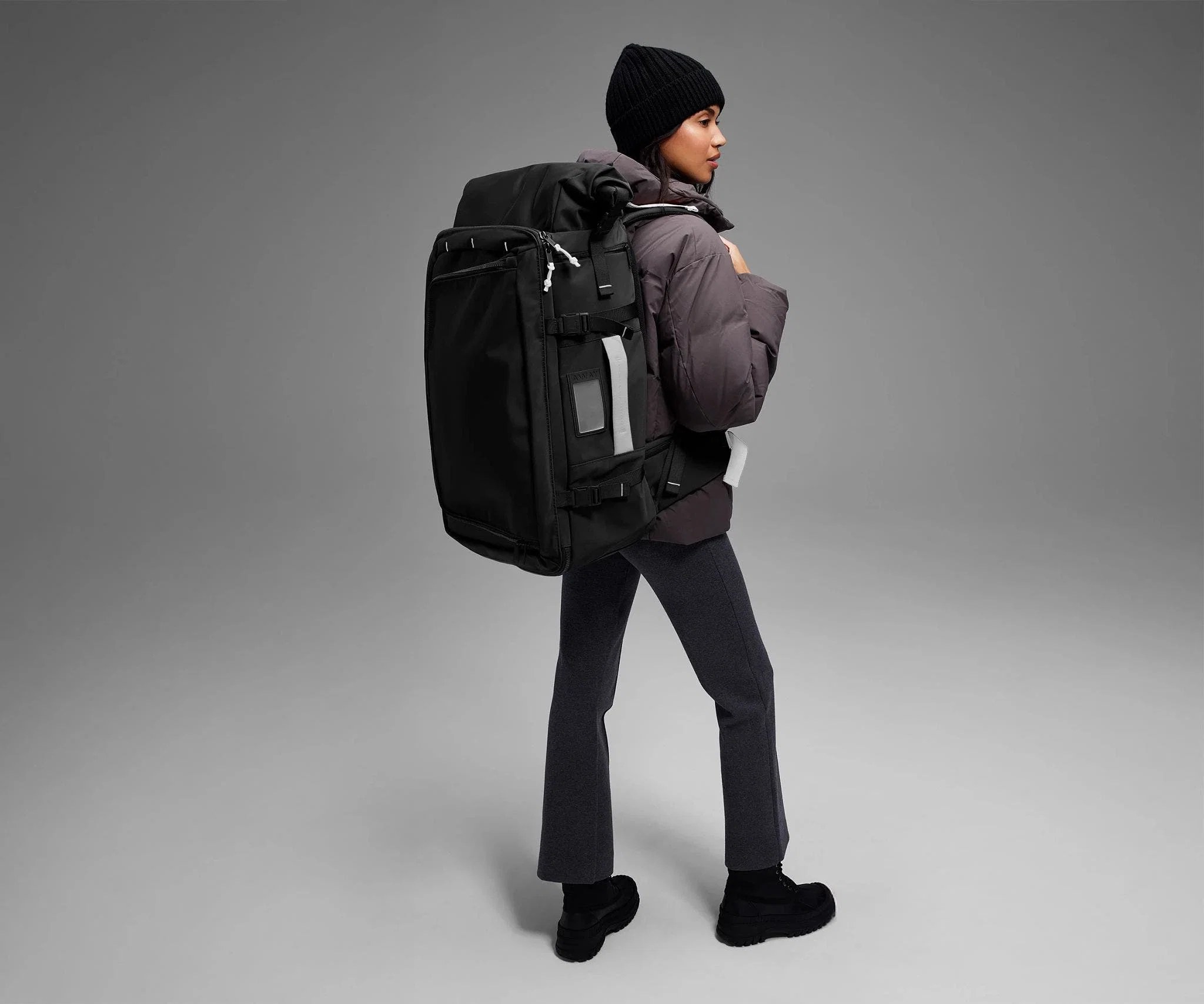 Carry-On Boot Bag 55L in Jet Black - Image 3