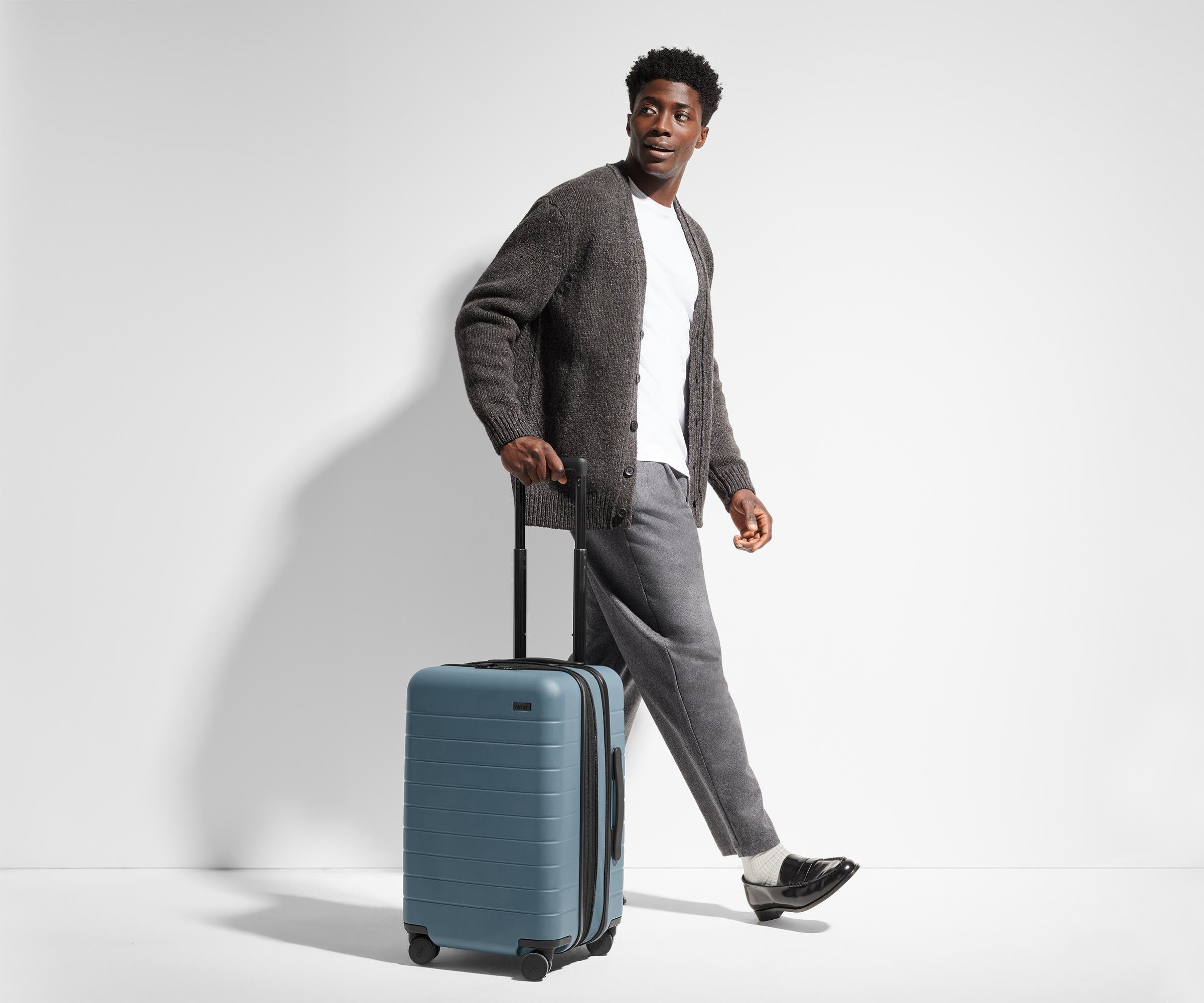 The Carry-On Flex in Jet Black - Image 4