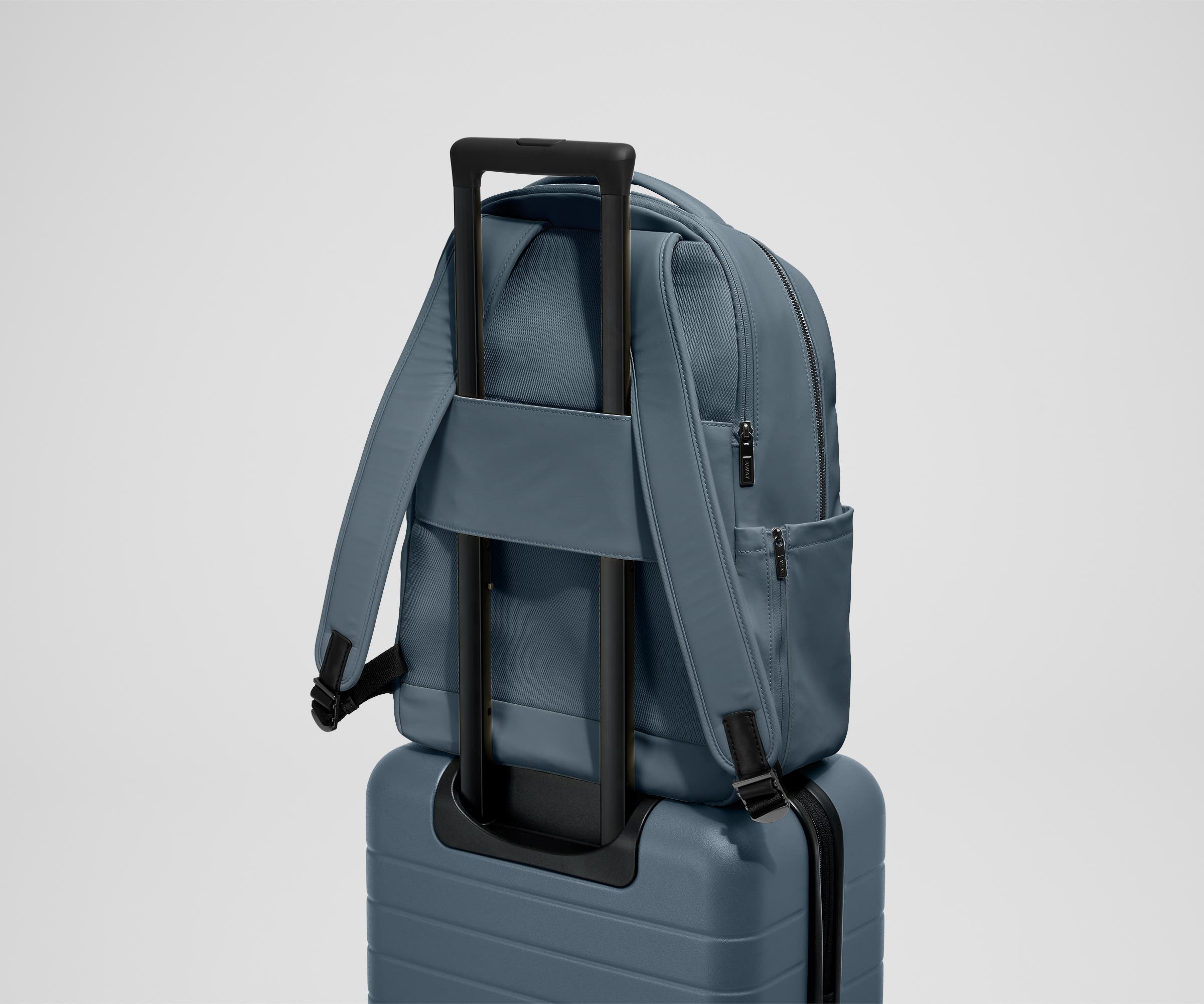The Commuter Backpack in Coast Blue - Image 6