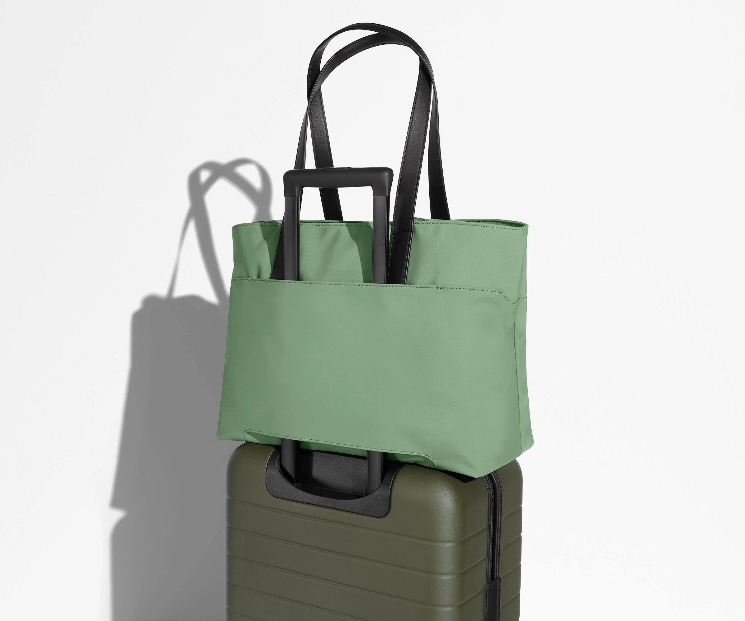 The Everywhere Tote in Sea Green - Image 6