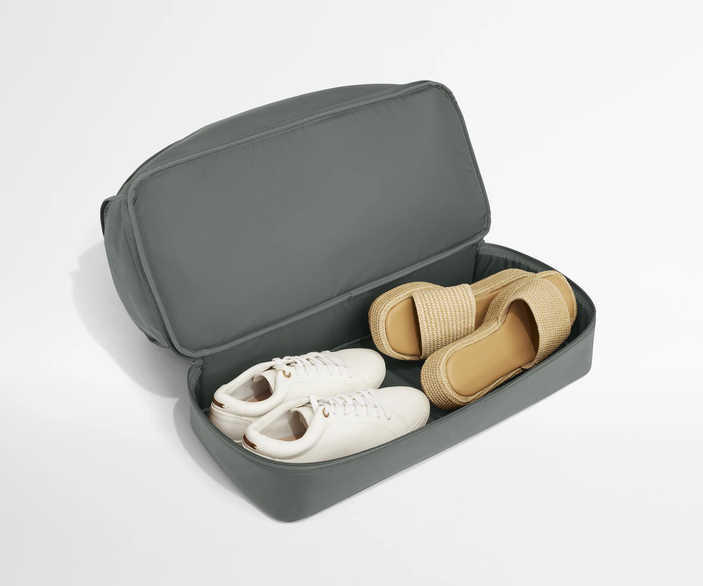 Featherlight Weekender in Nordic Gray - Image 3