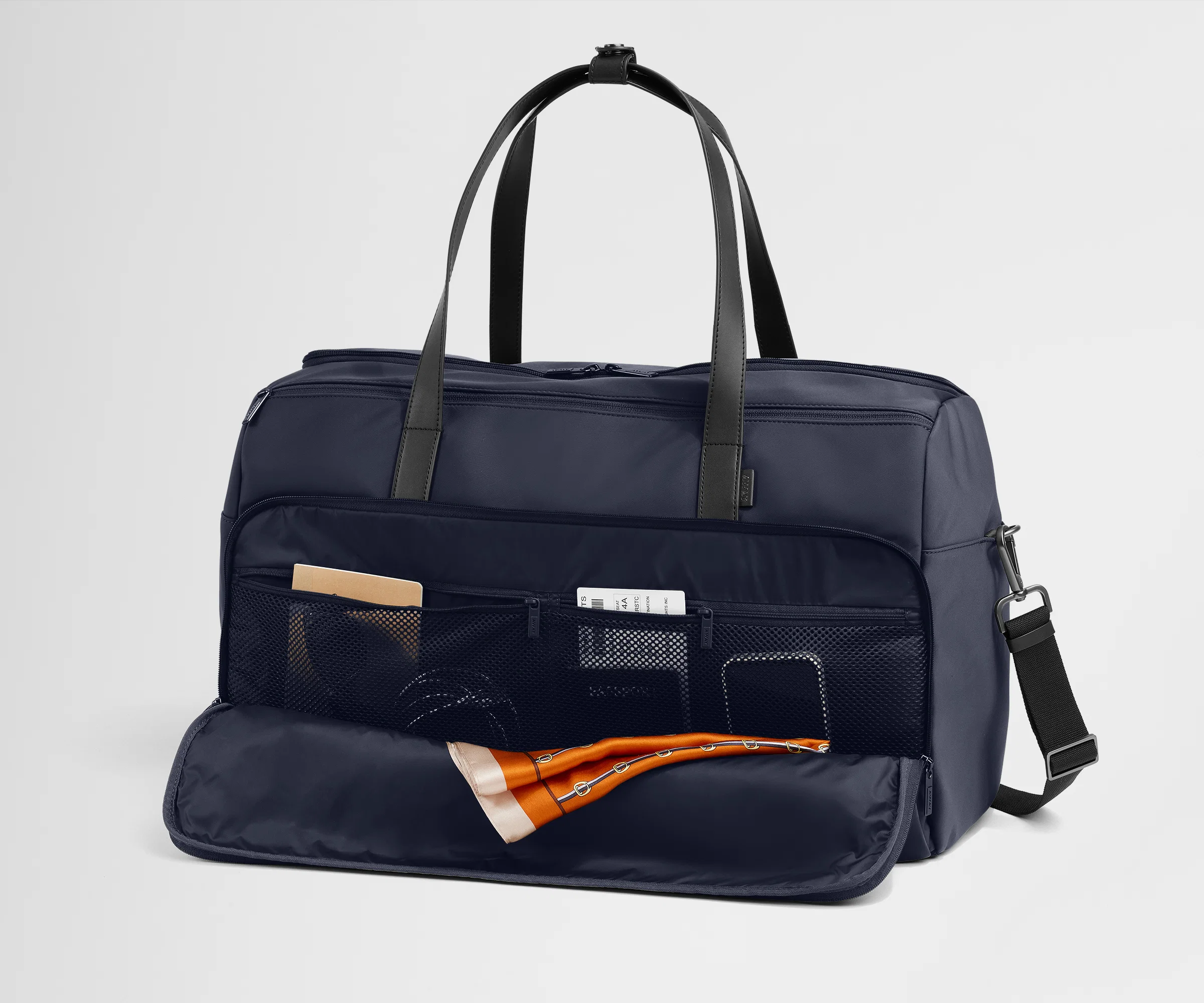 Garment Duffle in Navy Blue - Image 6