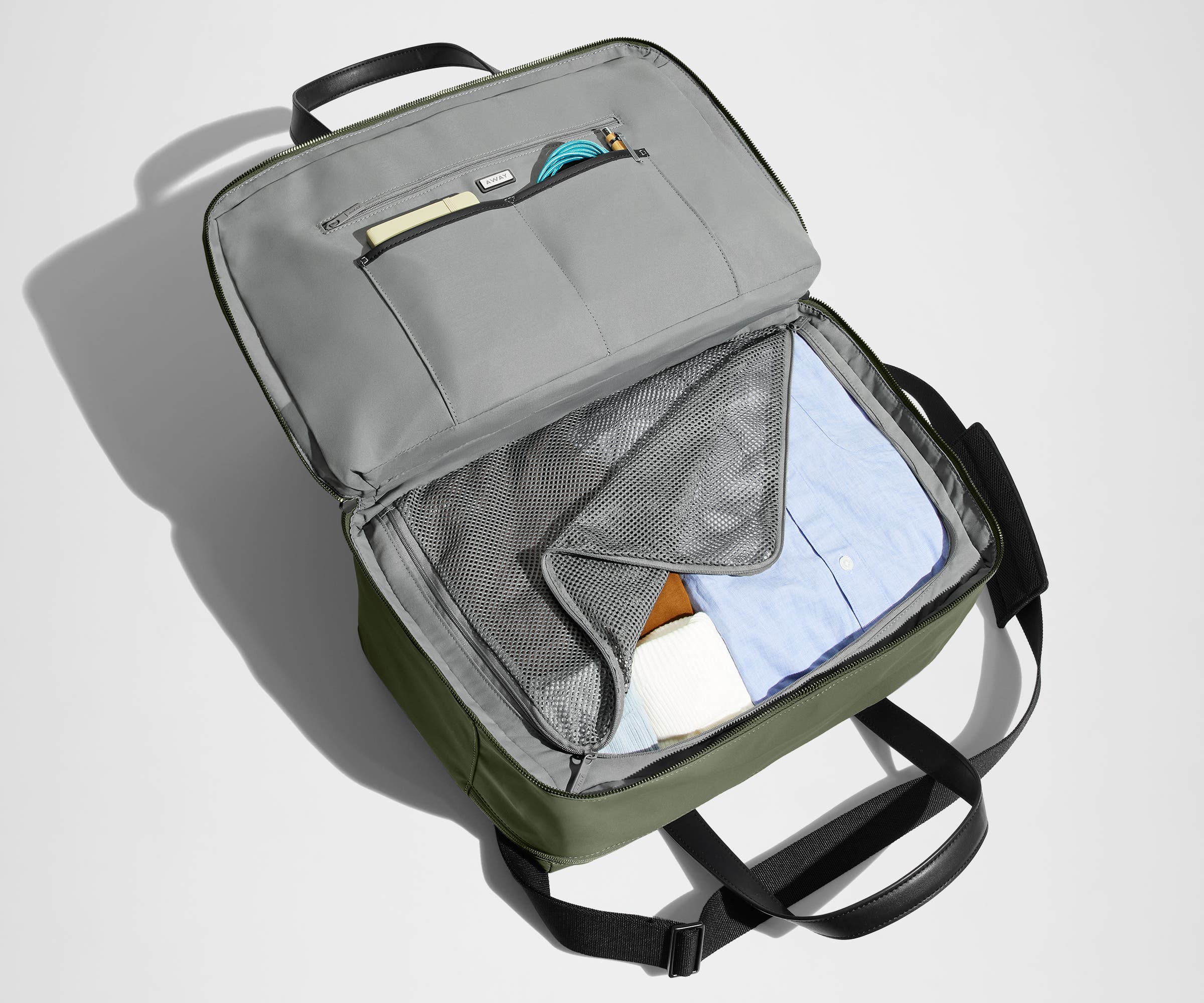 The Overnight Bag in Olive Green - Image 3