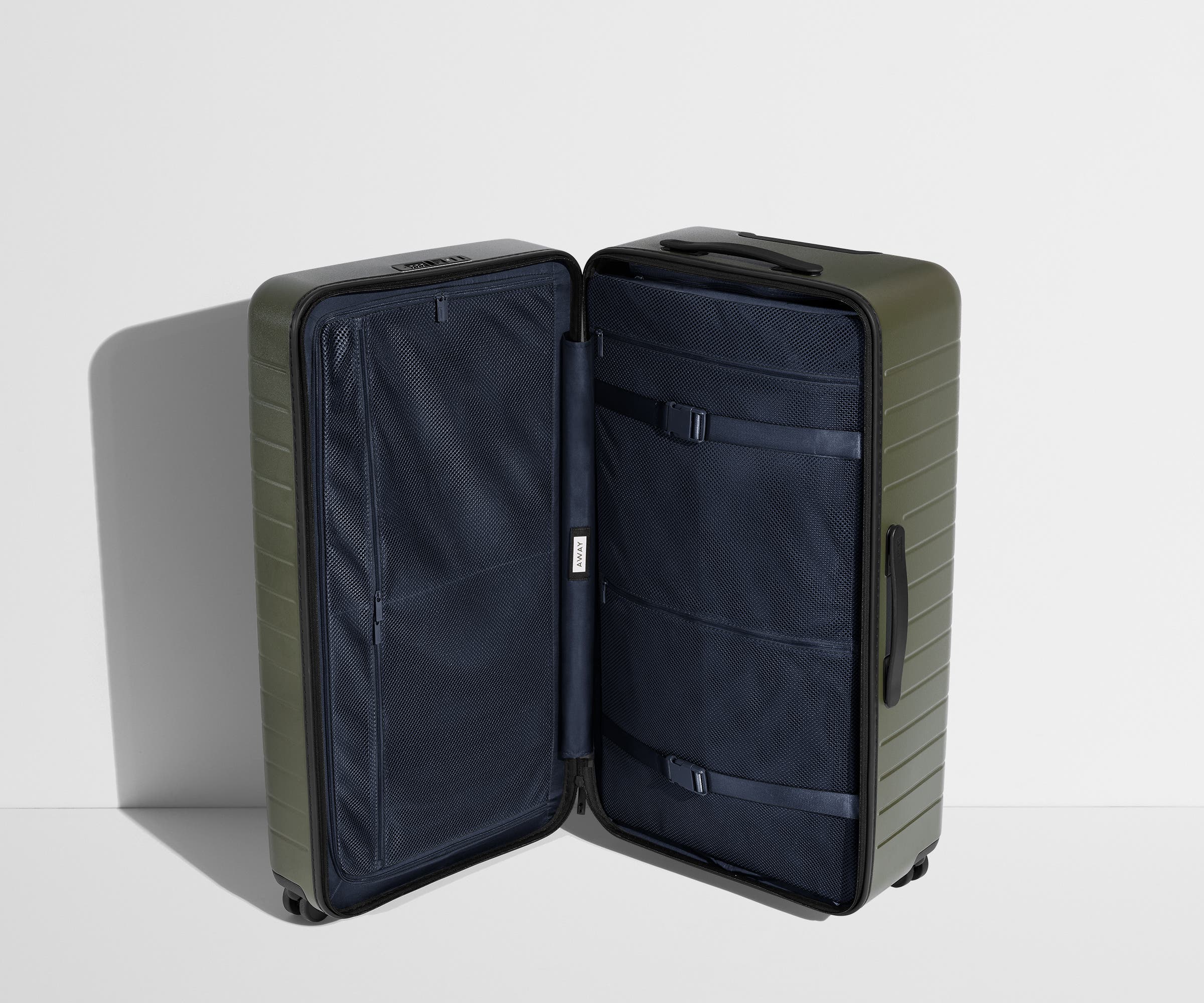 The Trunk in Olive Green - Image 9