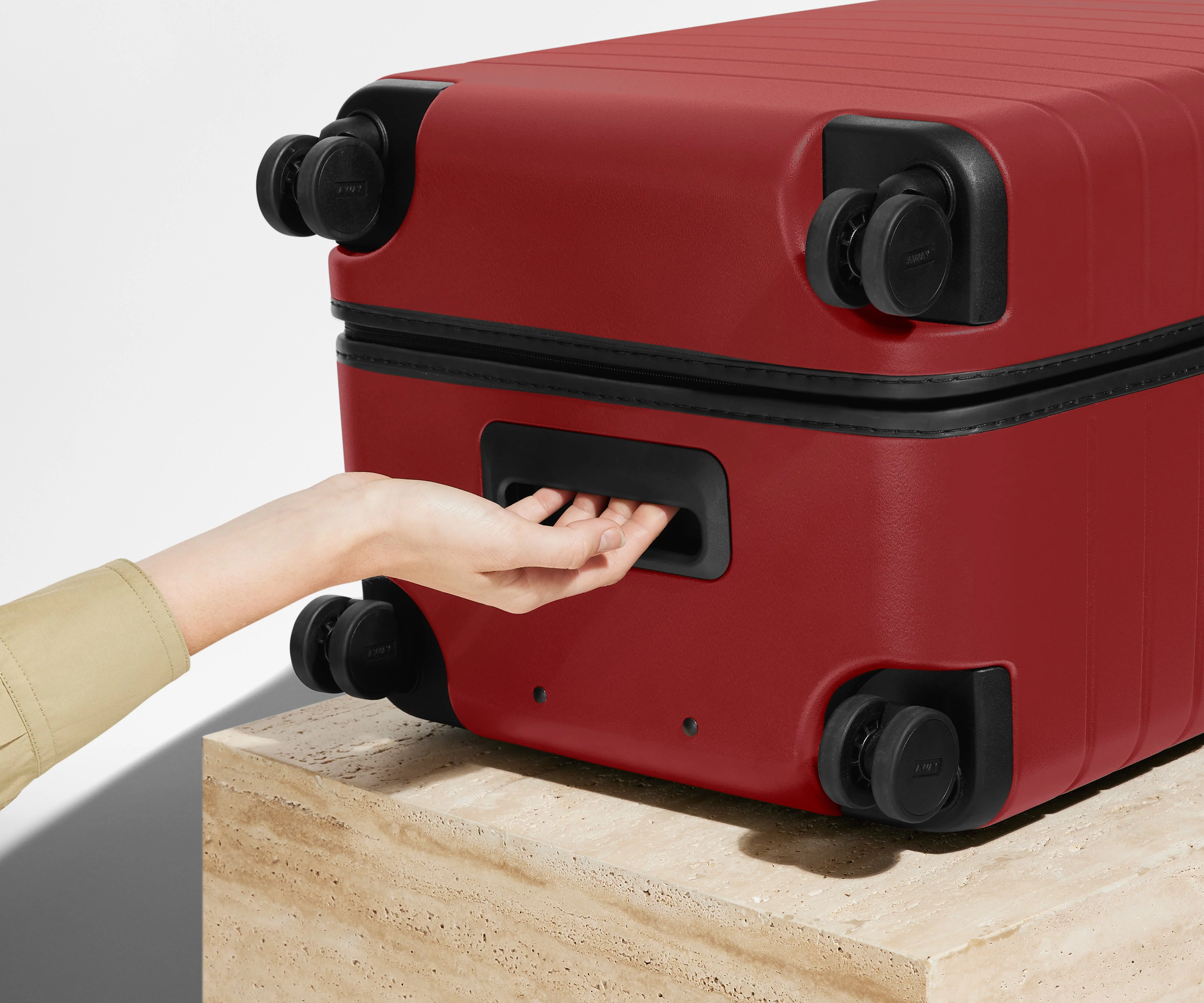 The Trunk in Tango Red - Image 6